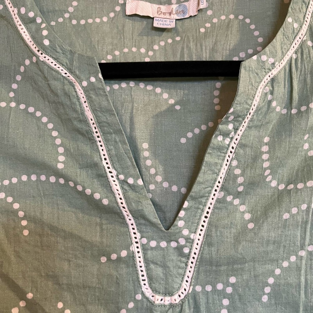 Boden Shirt Popover Blouse Green V-Neck Ladder Stitch 100%‎ Cotton Size 2 US - Picture 4 of 5